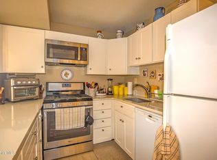 6-5 Rolling Hls, Lenox, MA 01240