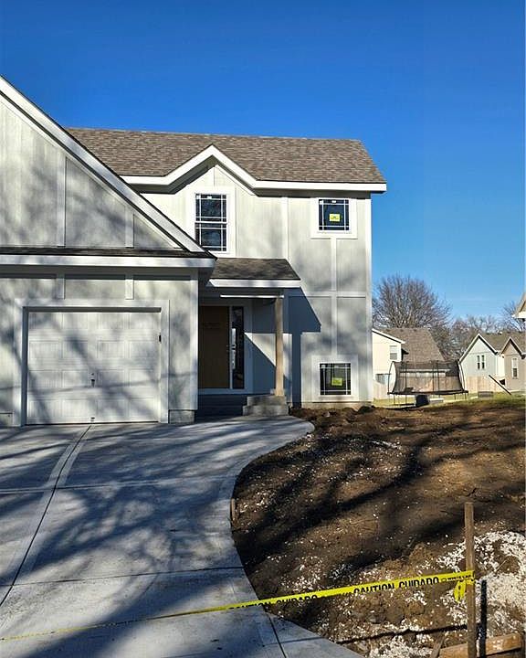 1st image of 508 W Lawrence St