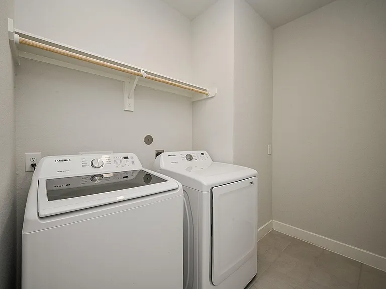 9222 Dearborn Knoll Dr — Photo 23