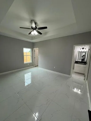 450 Tamarindo Ln — Photo 4