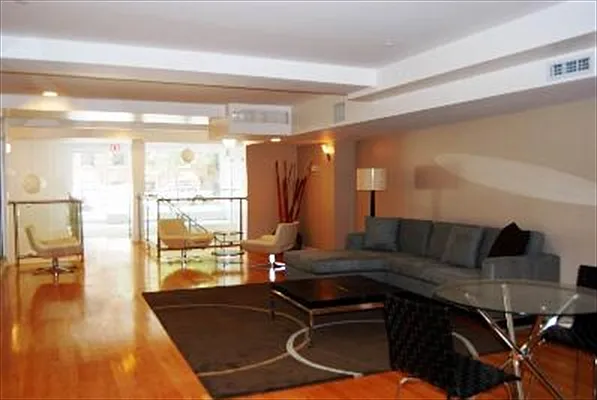 Sold by Citi Habitats | media 21
