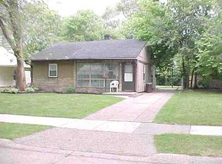 10440 Saratoga St, Oak Park, MI