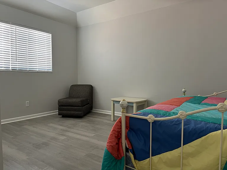 8 Marina Point Pl — Photo 23