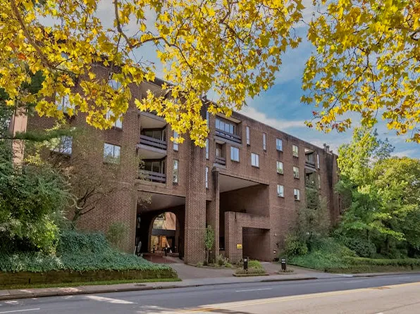 5000 5th Ave APT 110, Pittsburgh, PA 15232