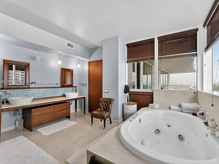 450 Alton Rd #1202 — Photo 18