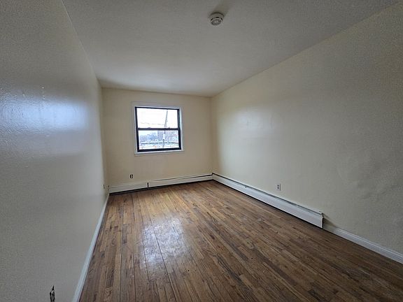 5th image of 34-01 57th St #2A