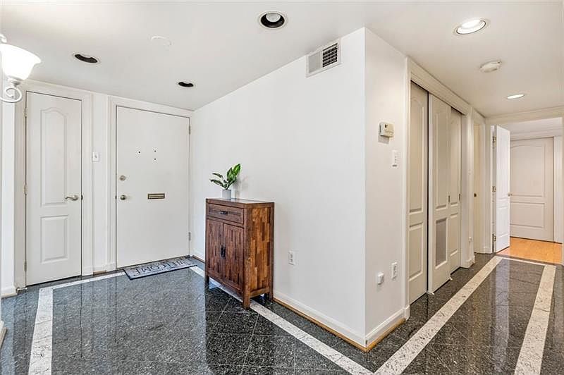 825 Morewood Ave Pittsburgh, PA, 15213 Apartments for Rent Zillow