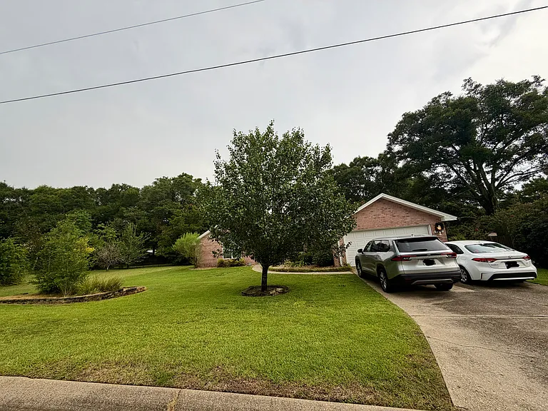 6734 Scotts Pl — Photo 2