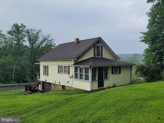3rd image of 5555 Glen Hope Blvd