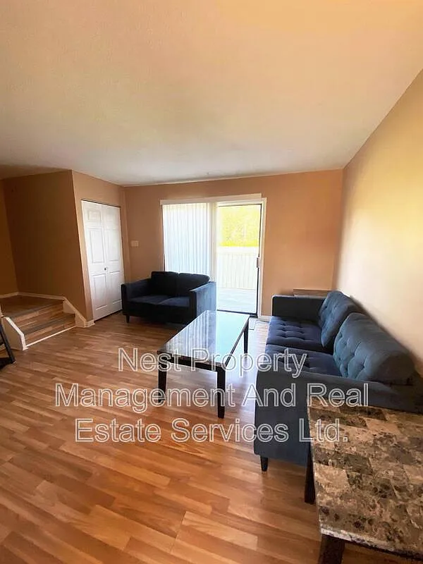 2 bed, 1.0 bath, $1,895 — Photo 1