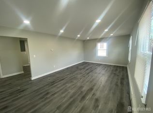 111 Riva Ave APT 2, Milltown, NJ 08850