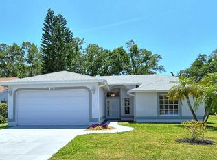 9699 Knightsbridge Cir, Sarasota, FL 34238