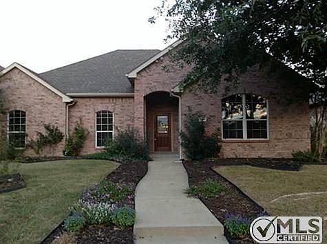 2nd image of 304 Sunrise Ln