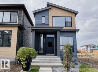 7526 Klapstein Line, Edmonton, AB T6W5S7