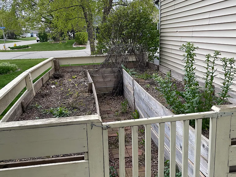 1023 Lexington Dr — Photo 20