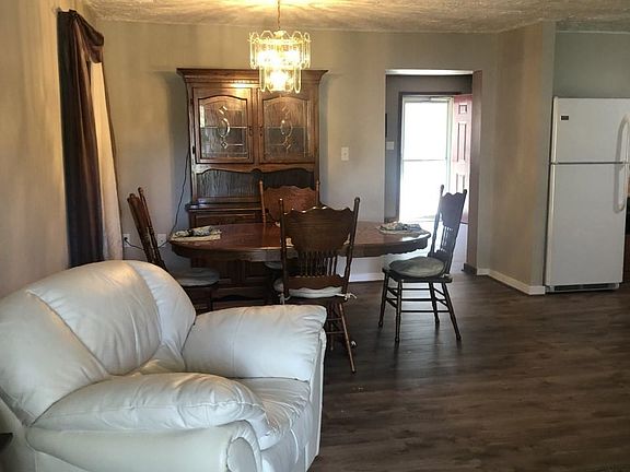 4th image of 1202 N 48th Ave