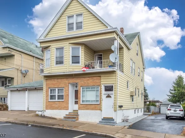 40 Struyk Ave, Prospect Park Boro, NJ 07508