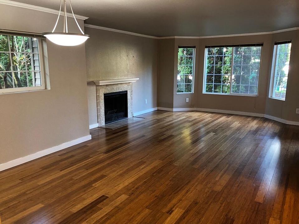 1st image of 10008 NE 120th Ln APT C101