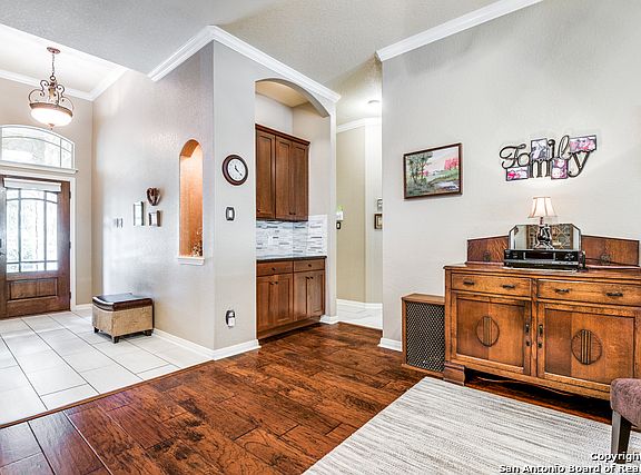 4th image of 860 San Ignacio