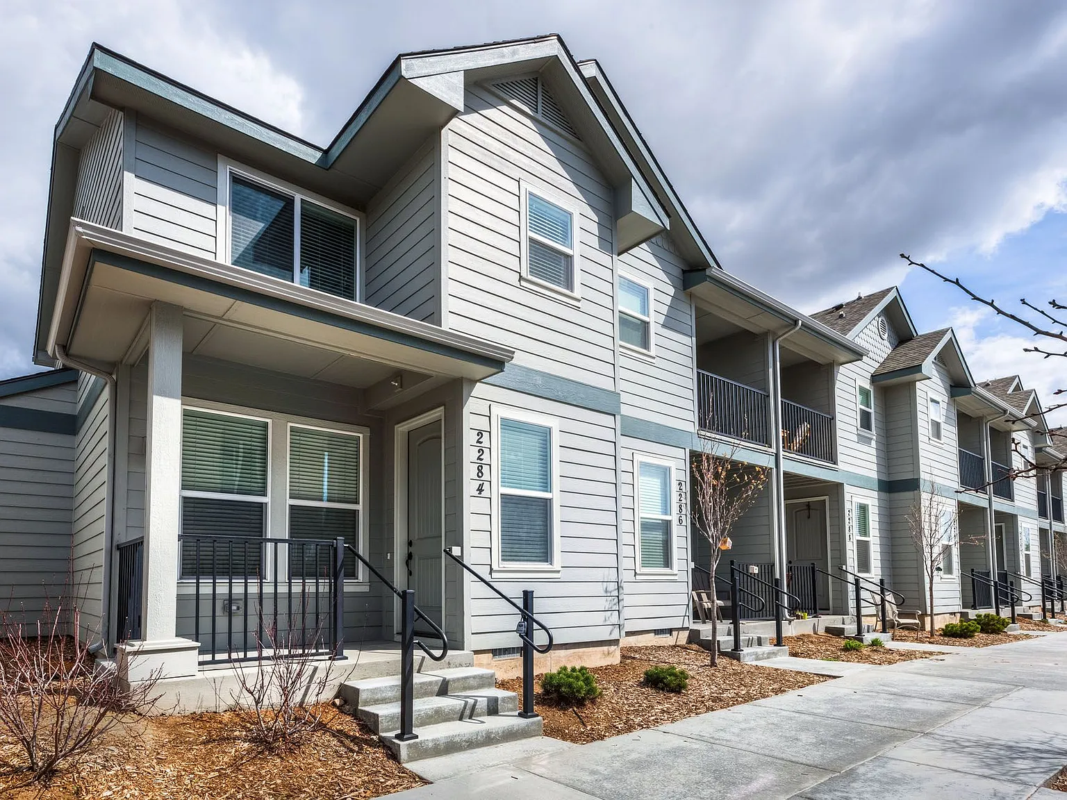 The Fallingbrook Townhomes — Photo 2
