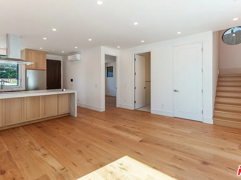 382 Aderno Way — Photo 60