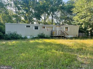 5 Deer St, Leesburg, NJ 08327