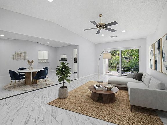 5th image of 5284 Breadfruit Cir