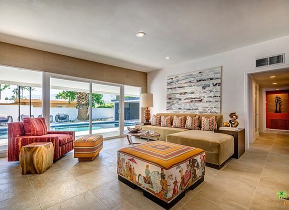 2nd image of 1289 E Paseo El Mirador