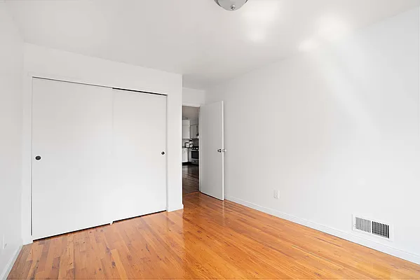 Rented by Spire Group | media 10