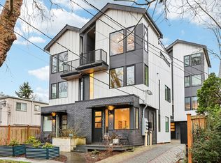 1202A N 47th St, Seattle, WA 98103