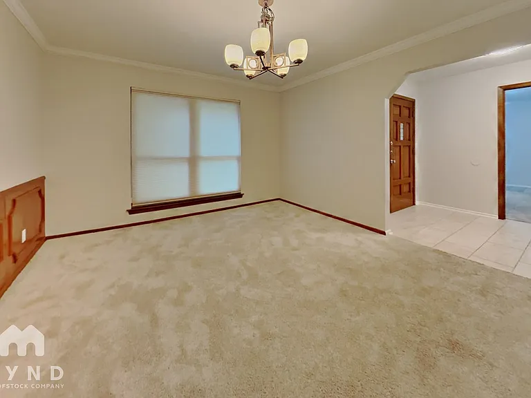 15710 Fern Ridge St — Photo 2