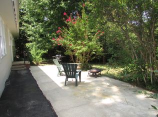 2602 Netherwood Dr, Greensboro, NC 27408