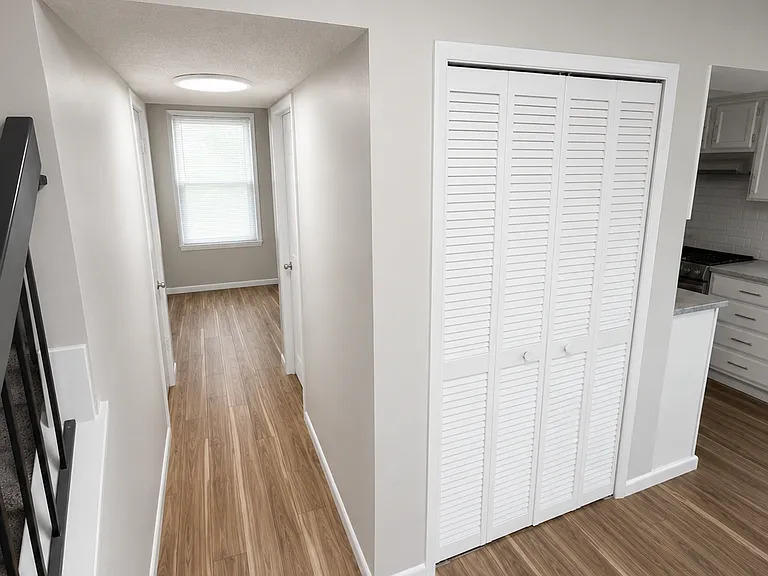 649 Governors Way — Photo 5