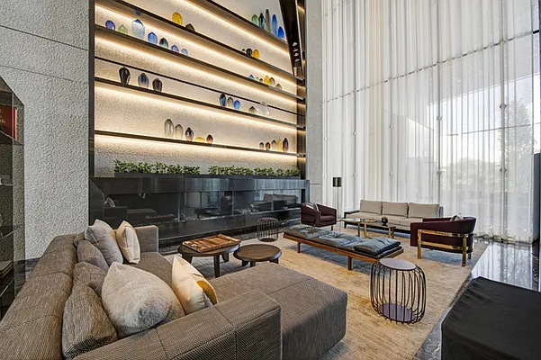 Rented by Compass | media 53