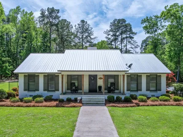 143 N Valhalla Cir, Cordele, GA 31015