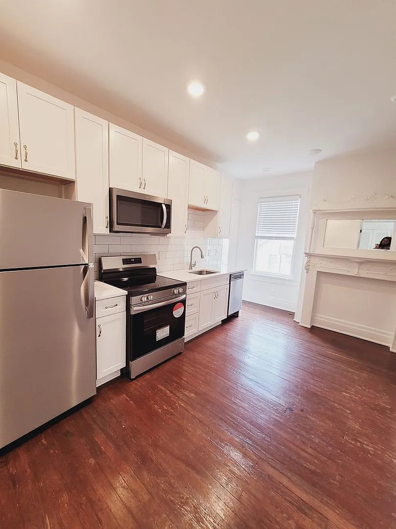 Riverside Park Apartments — Photo 1