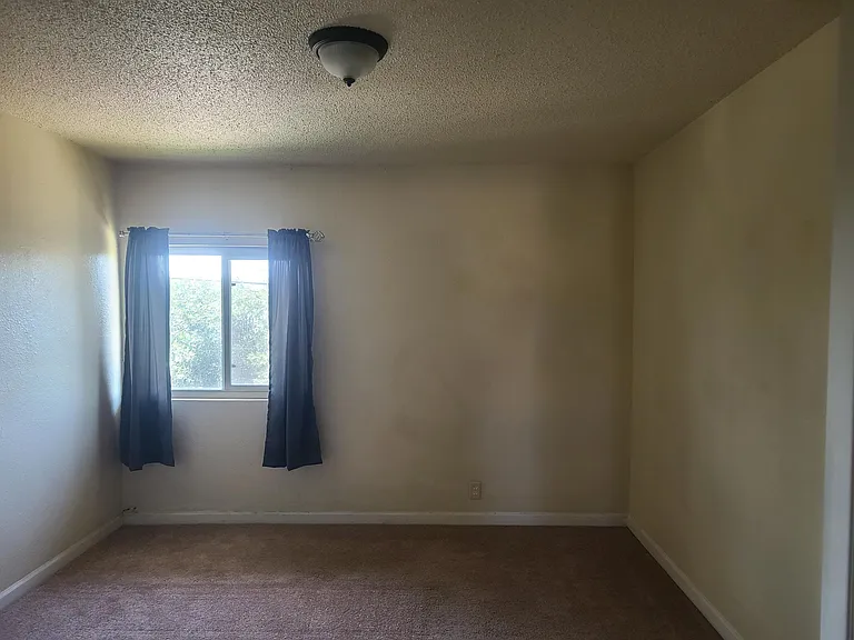 2131 E Pacheco Blvd — Photo 4