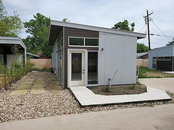 Side view of bungalow.