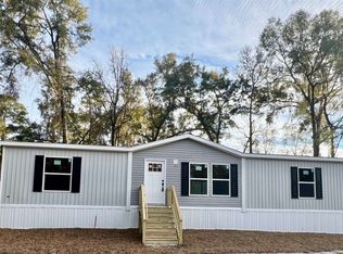 153 Dr Martin Luther King Jr Rd, Crawfordville, FL 32327