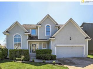 12673 S Hallet St, Olathe, KS 66062