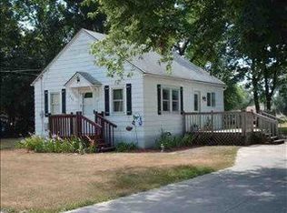 1040 Central Ave, Evansdale, IA
