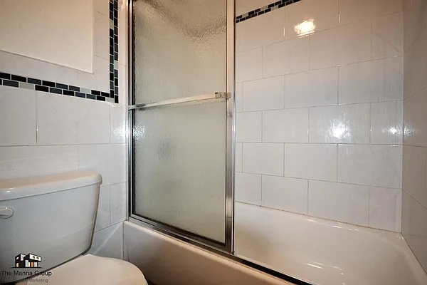 Rented by Bold New York | media 12