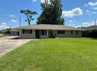 4541 Young Ln, Lake Charles, LA 70605