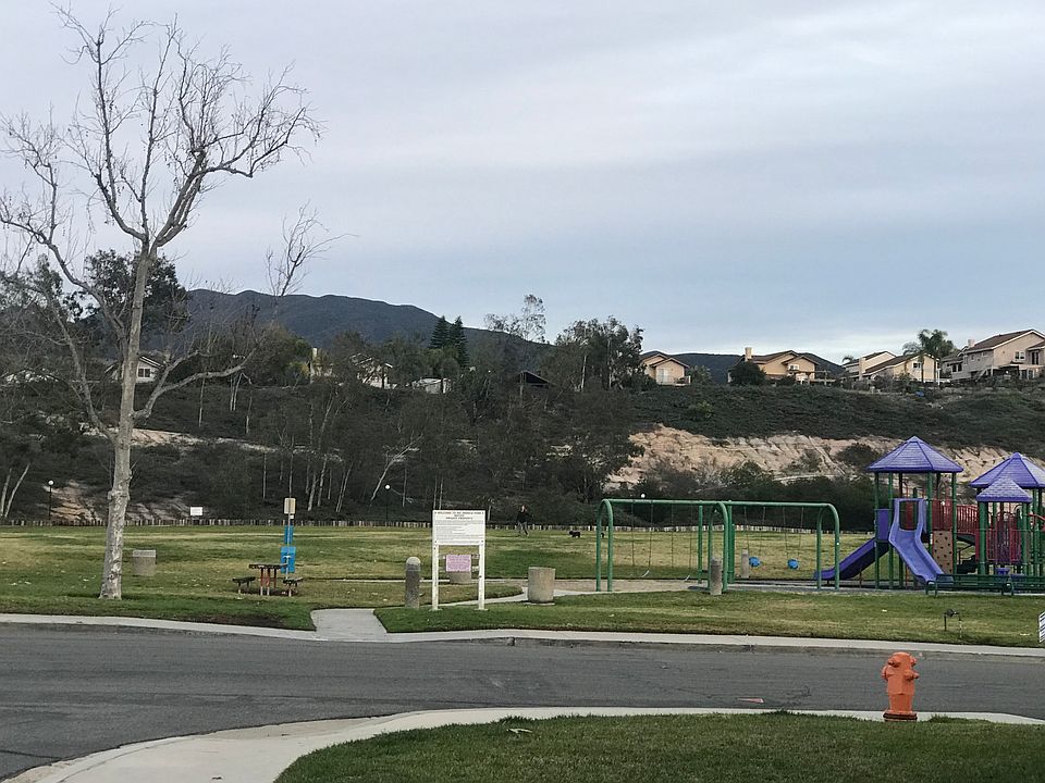 2nd image of 32101 Pleasant Glen Rd