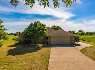 1016 Batchler Rd, Red Oak, TX 75154