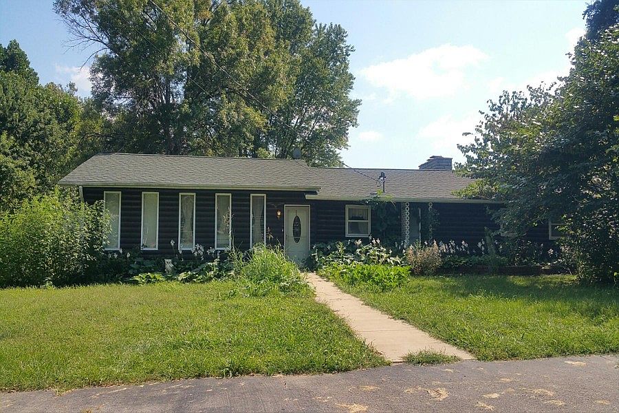 1st image of 4110 N Shore Dr