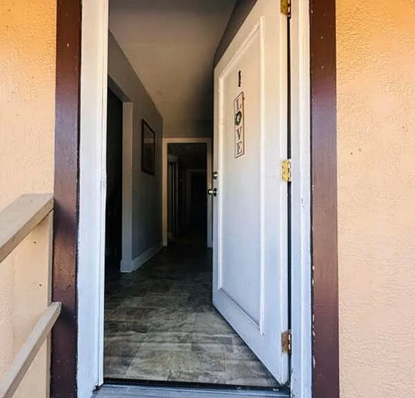 5238 San Juan Ave #1 — Photo 2