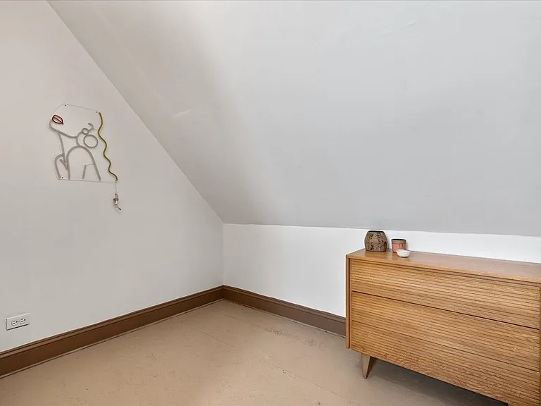 1530 W Superior St #3R — Photo 22