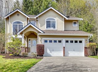 3113 NE Seahurst Ct, Bremerton, WA 98311