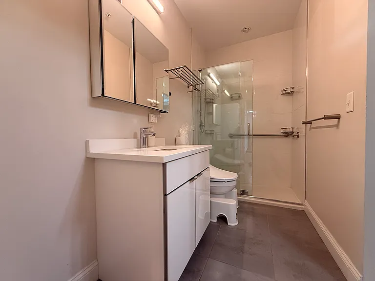 1022 Hancock St #304 — Photo 11